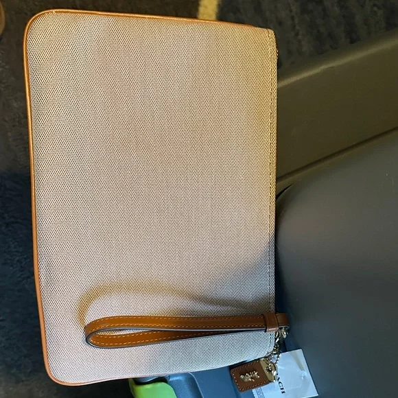 Coach Pink and Tan Wristlet - Picture 4 of 9